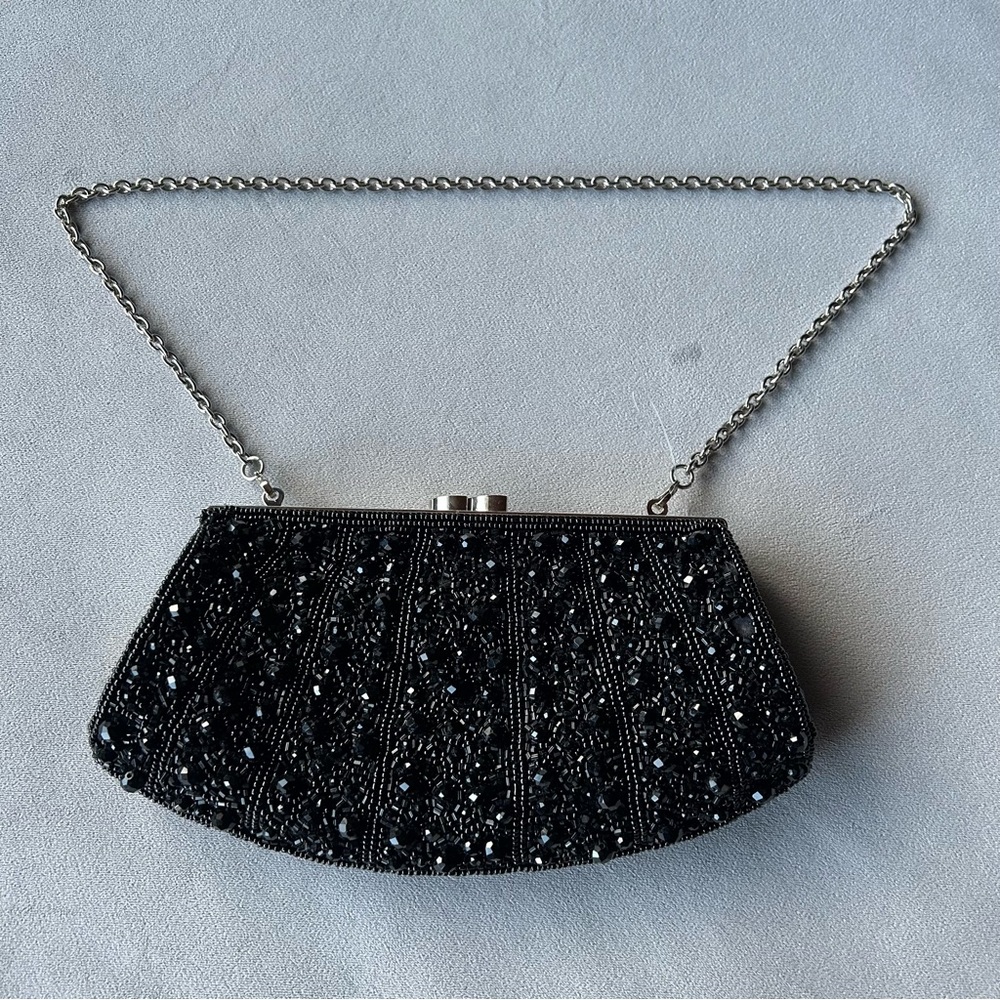 Glint ~ Hand Beaded Clutch ~ Jet Black ~ Detachable Chain Strap